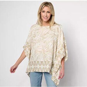 Belle Beach by Kim Gravel Seascape Boatneck Border Poncho